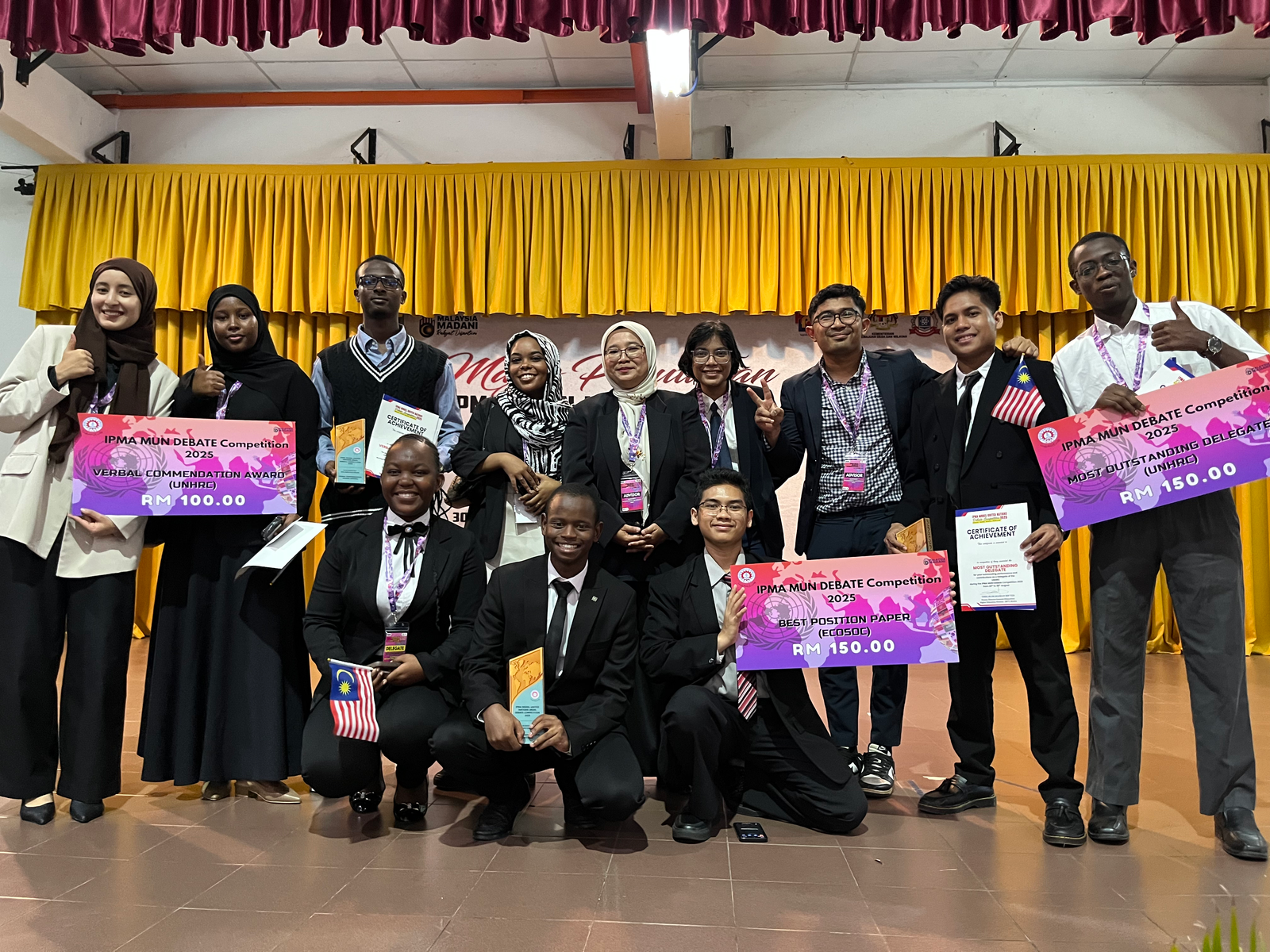 AIU Orators Club members